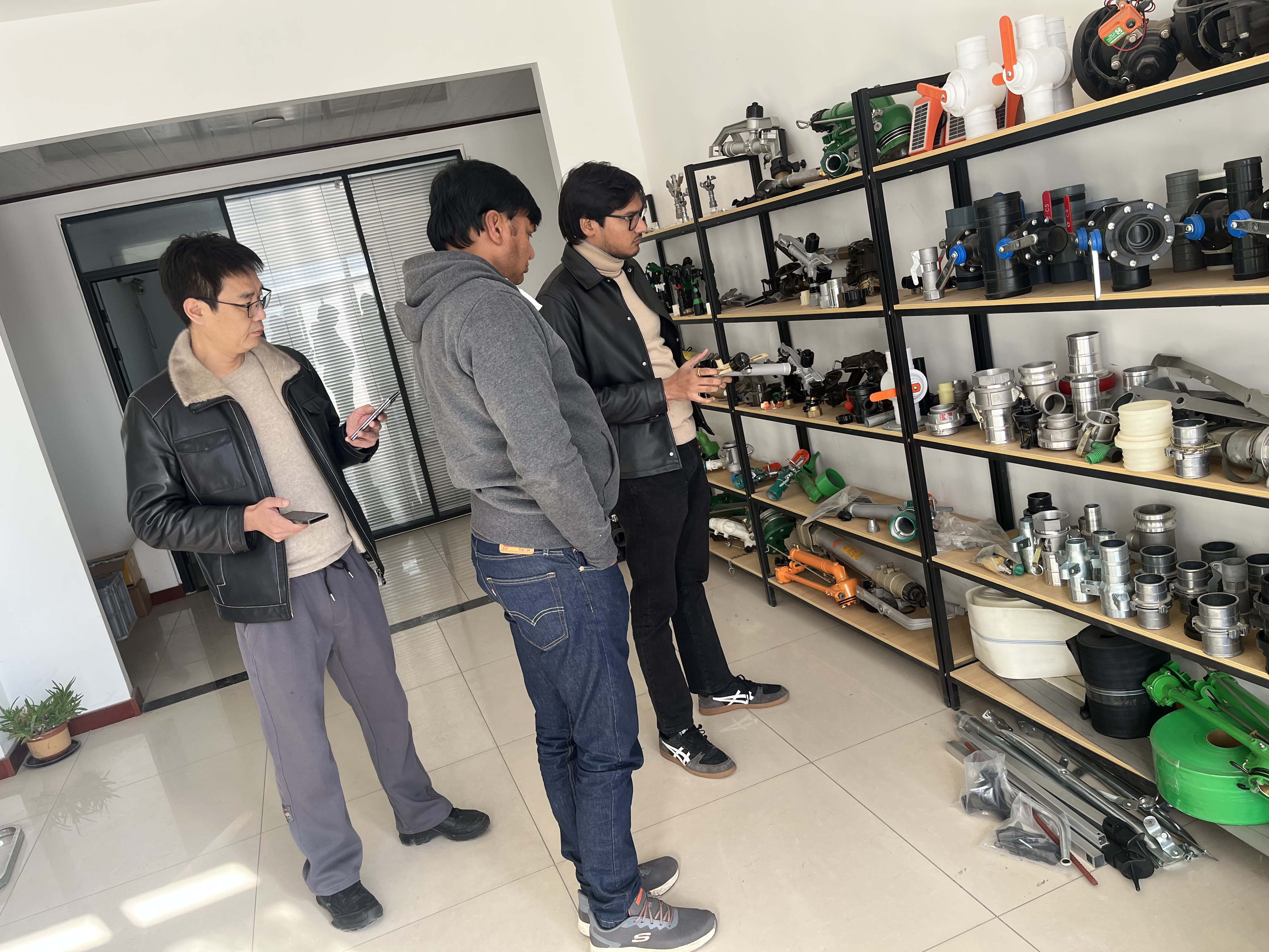 红桥NS40 涡轮喷枪获客户青睐 洽谈批量合作